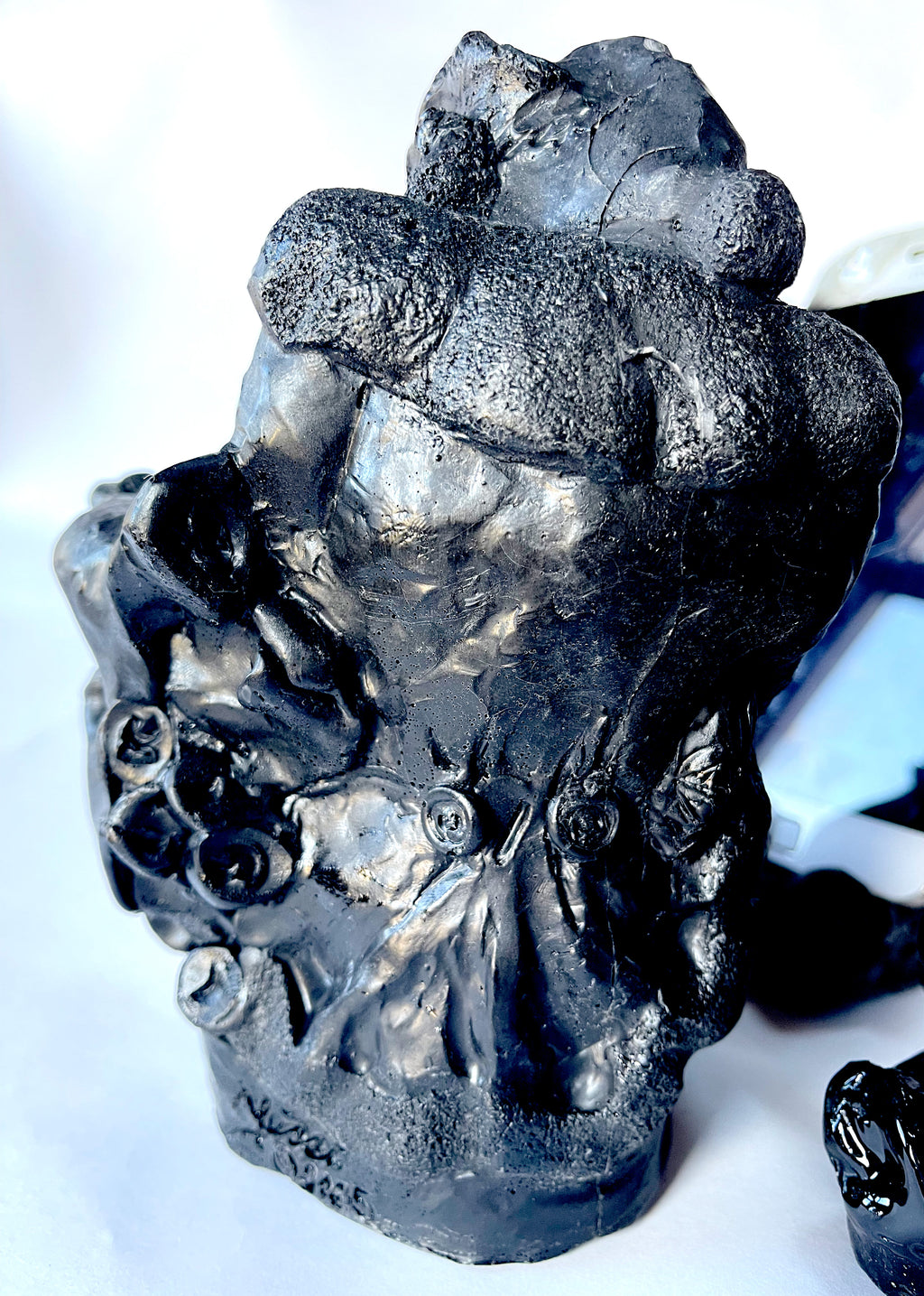 KRAMPUS Phone Holder